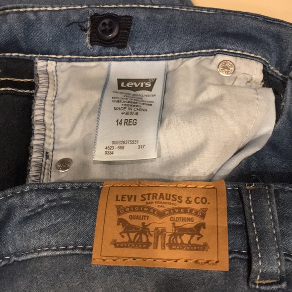 Levi Strauss skinny jean size 14 NWT - Picture 3 of 3